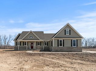 33185 McCann Rd, Rockwood, MI 48173