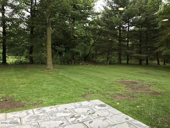 4th image of 3764 Kathryn St