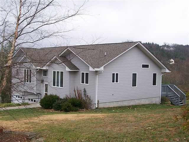 2nd image of 477 Willow Trl