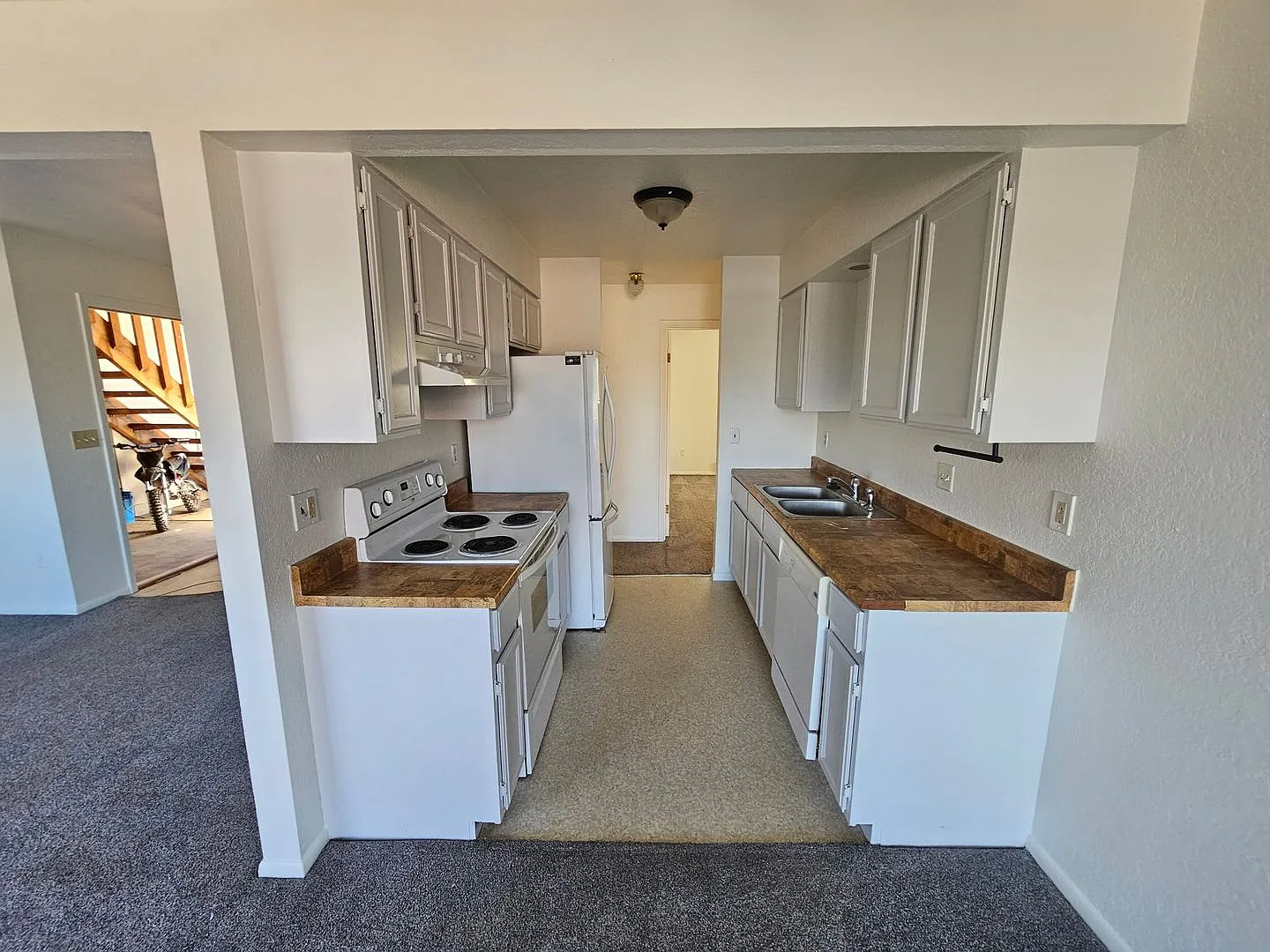 3400 Provence Court — Photo 3