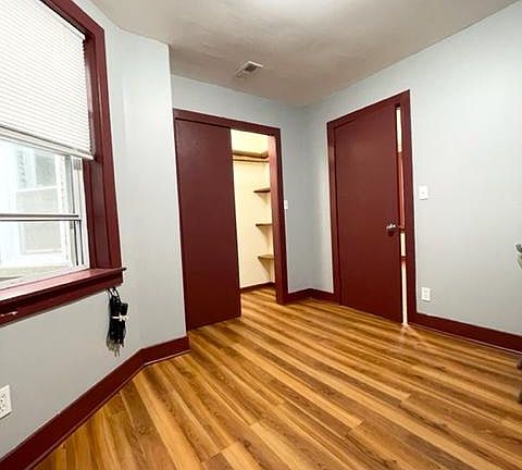 3rd image of 3836 S Parnell Ave #2