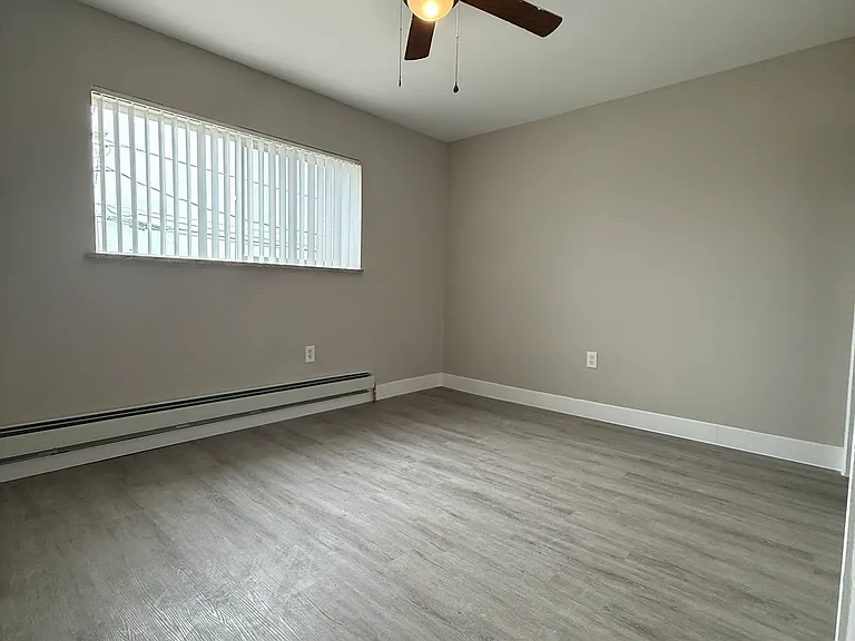 Tailwinds Apartments — Photo 26
