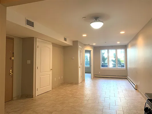 Rented by AmeriMutual Mortgage | media 18