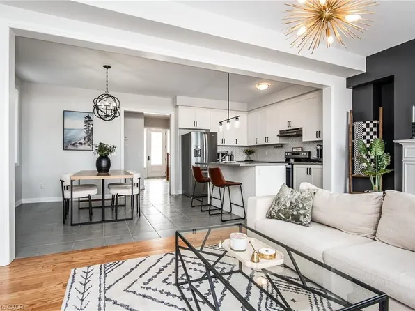 872 Sobeski Ave, Woodstock, ON N4T 0P2