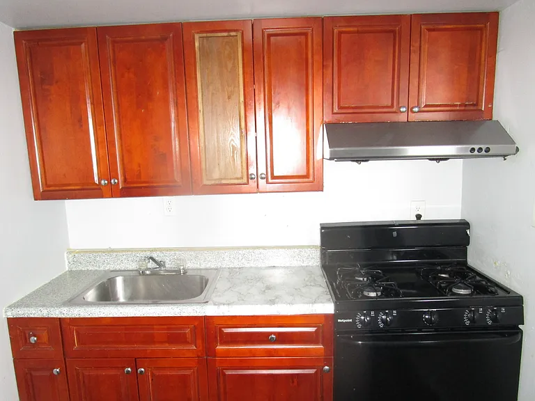 1025 S 8th St #2 — Photo 5