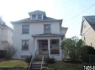 33 Glen Ave, Glen Rock, PA 17327