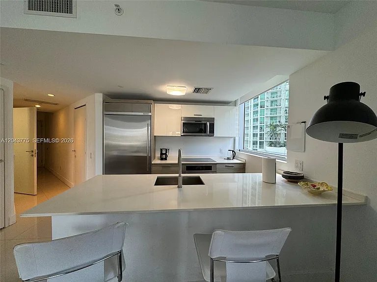 1300 Brickell Bay Dr #901 — Photo 3