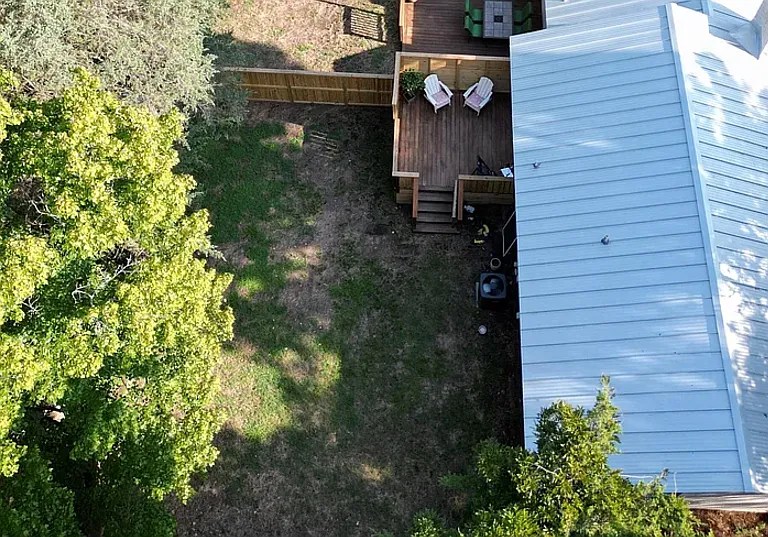 101 Forsyth Dr — Photo 2