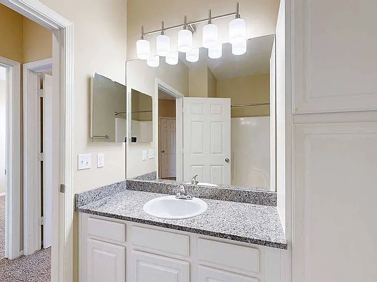 Ridge Pointe Villas — Photo 85