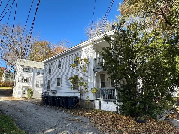 128 & 1/2 Elm St, Southbridge, MA 01550