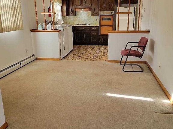 4th image of 265 Lincoln Pl Floor 2