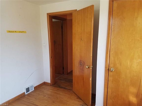 5th image of 27950 Coolidge Dr