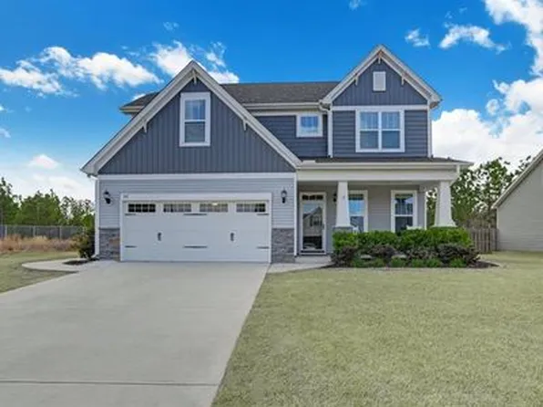 301 Belvedere Dr, Holly Ridge, NC 28445