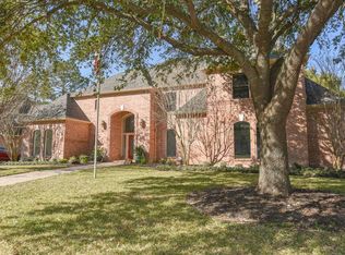 5527 Fragrant Cloud Ct, Houston, TX 77041