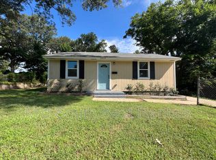2810 N Redbud Cir, Memphis, TN 38114