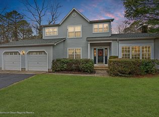 4 Carolyn Dr, Little Egg Harbor, NJ 08087