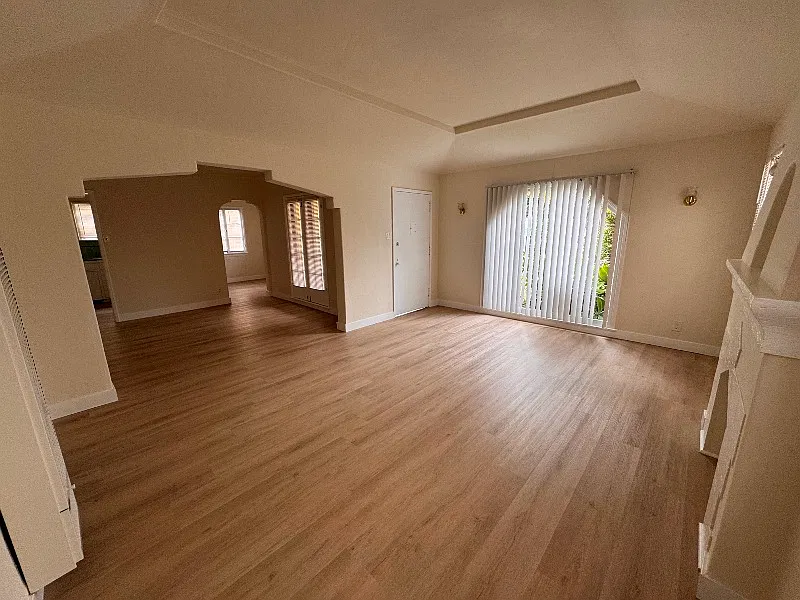 2 bed, 1250 sqft, $3,635 — Photo 3