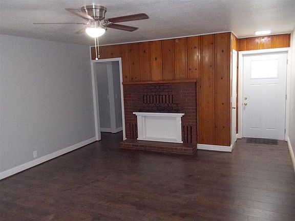 2nd image of 105 4th St