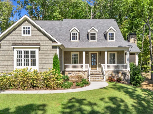 7997 Mountain Laurel Trl, Signal Mountain, TN 37377