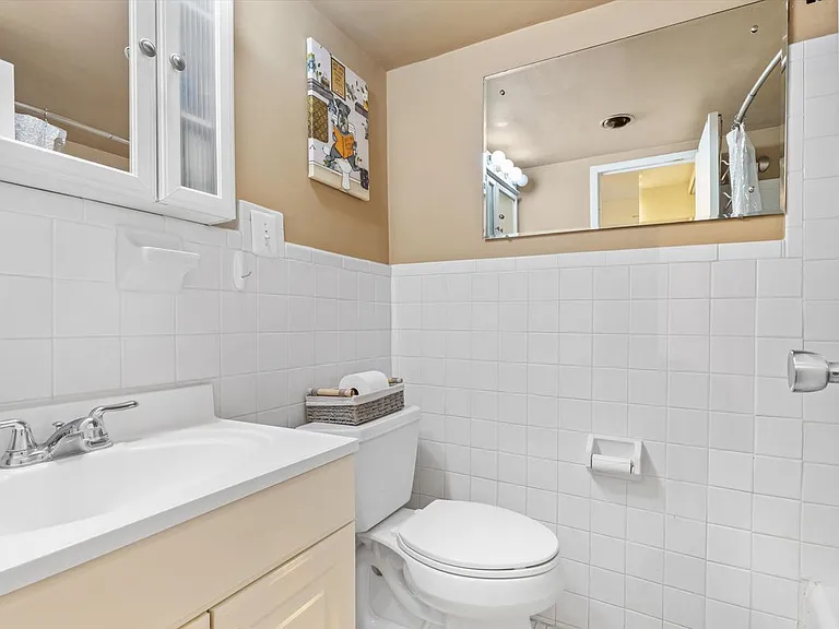 2800 Wisconsin Ave NW #Penthouse 1002 — Photo 17