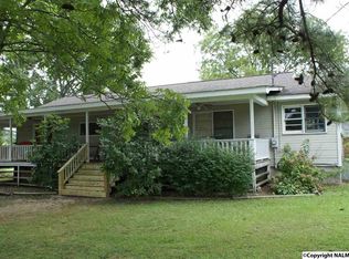 815 Oakland Dr, Gadsden, AL 35901