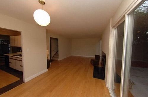 3rd image of 3287 Benton St