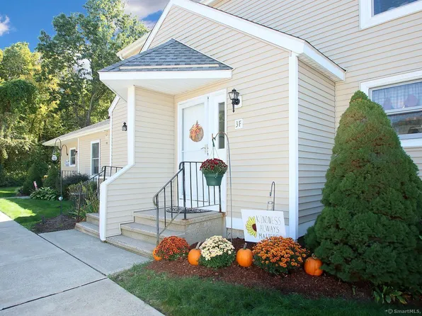 3 The Hamlet APT F, Enfield, CT 06082