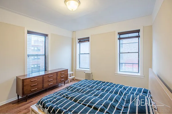 Sold by Ideal Properties Group | media 17