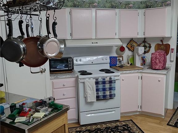 4th image of 2380 Kingfisher Ln
