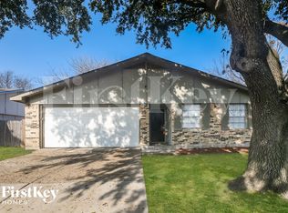 6217 Pine St, Rowlett, TX 75089