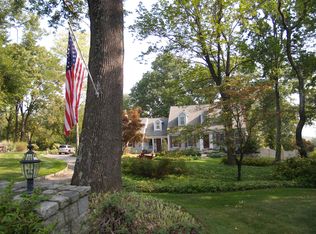 11 Doe Run, Pittstown, NJ 08867