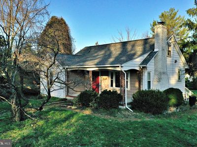 536 Jefferson Ave, Charles Town, WV, 25414