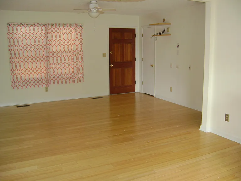 3203 Abbott Morris Ln — Photo 7