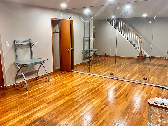 5th image of 743 Stella Maris St