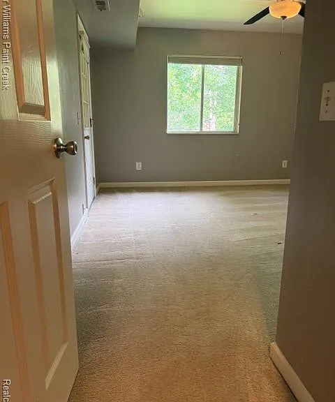 42630 Plymouth Hollow Dr — Photo 11