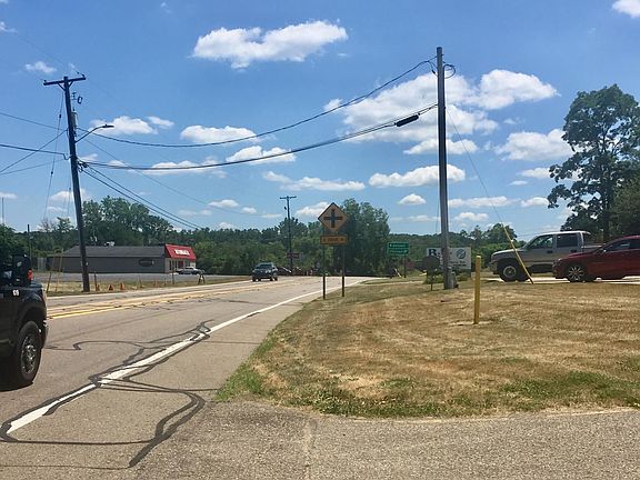 2nd image of 14615 Beadle Lake Rd
