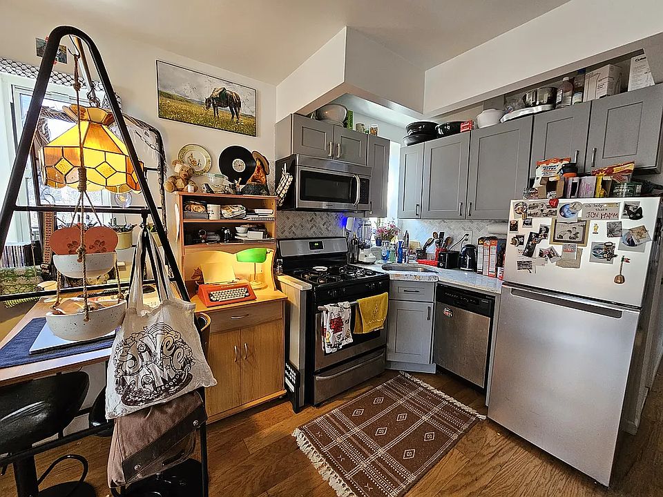 1st image of 308 Kosciuszko St APT 4R