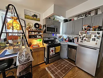 308 Kosciuszko Street, #4R