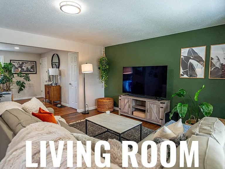 480 Troy St #3 — Photo 9