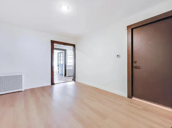 608 Palisade Avenue image 14 of 21