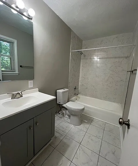 1017 Xavier Dr — Photo 14