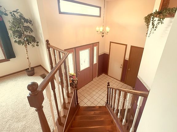 3rd image of 6448 Peyla Ln