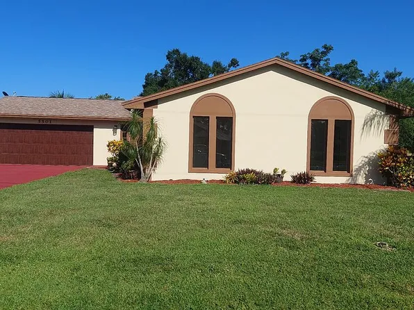 5501 Echo Pines Cir E, Fort Pierce, FL 34951
