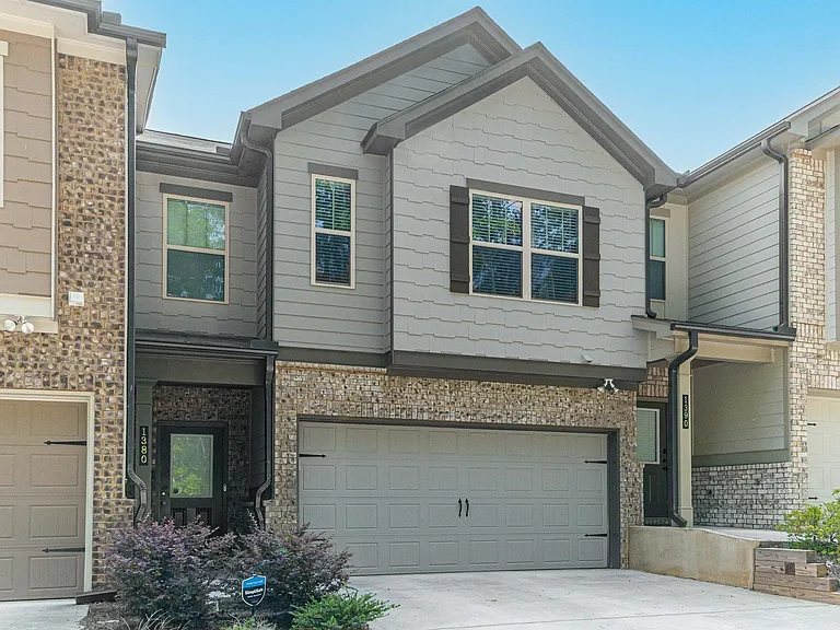 1380 Sugar Glen Ct — Photo 41