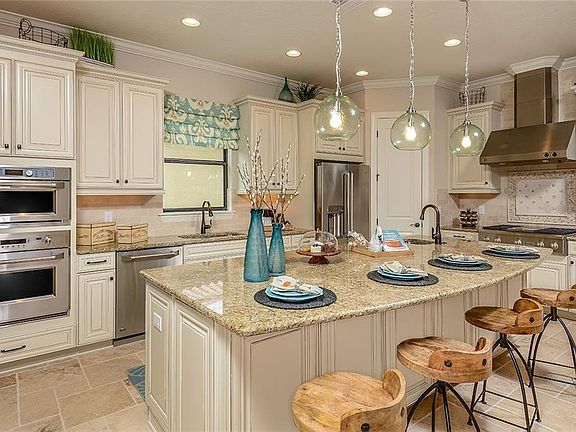 4th image of 20174 Umbria Hill Dr