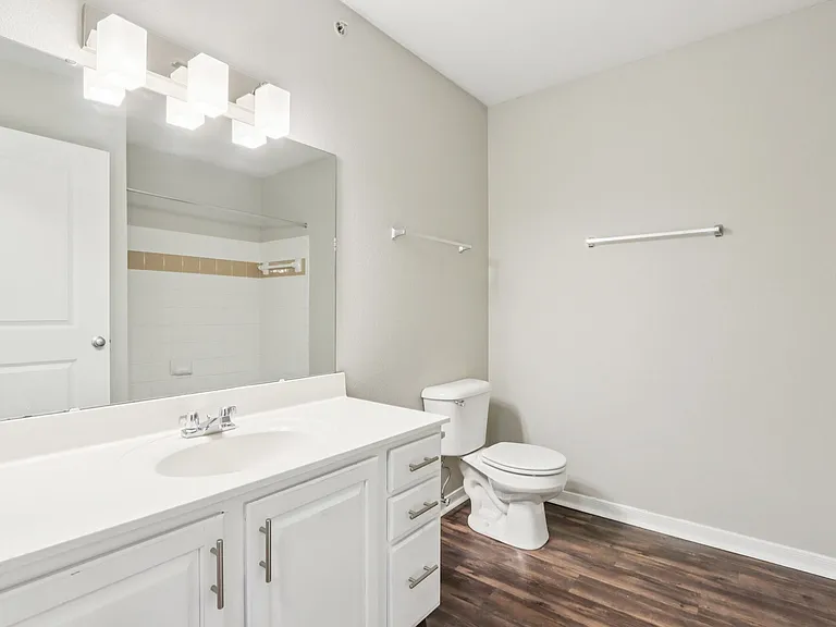 City View Farm Apartments — Photo 33