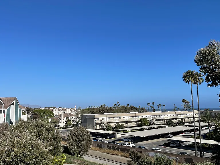 259 S Ventura Rd #248 — Photo 4