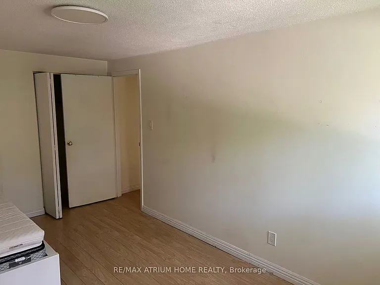 181 B Cedarvale Cres — Photo 12