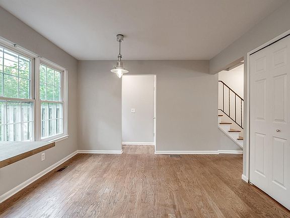 4th image of 2755 Page Ave