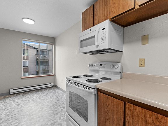 3rd image of 7510 41st Street Ct W APT C09